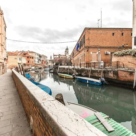 Venetian Superior R&r شقة البندقية